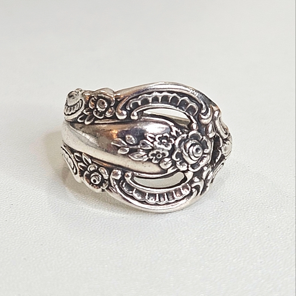 Sterling Silver Floral Detail Spoon 925 Ring Size 7 Adjustable